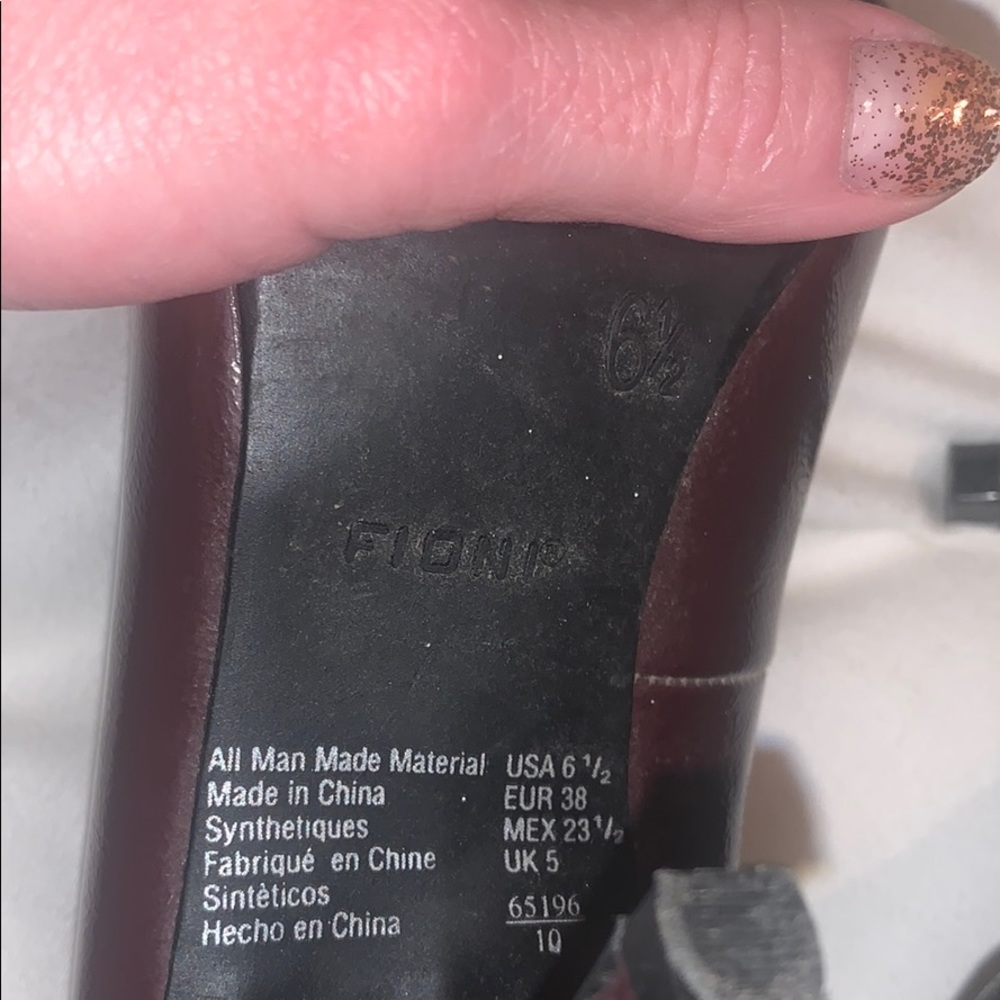 Cute Heels - Picture 4 of 4